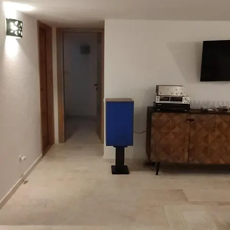 Casa Graniti ヴィラ サン・パンタレオ